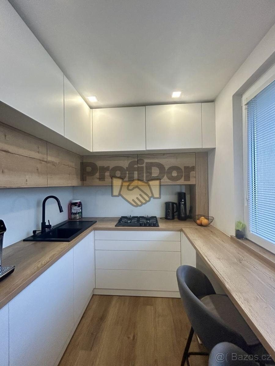 Byty, Kopřivnice, 742 21