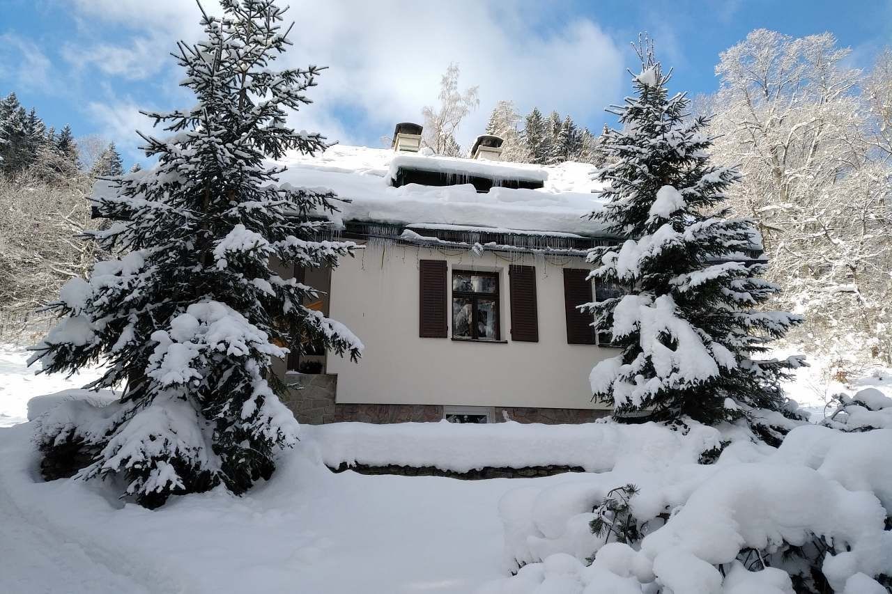 Chaty, Černý Důl, Královéhradecký kraj - 2