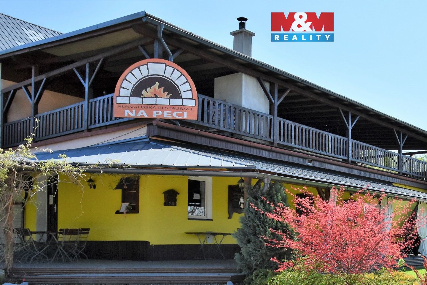 Restaurace, 530 m²