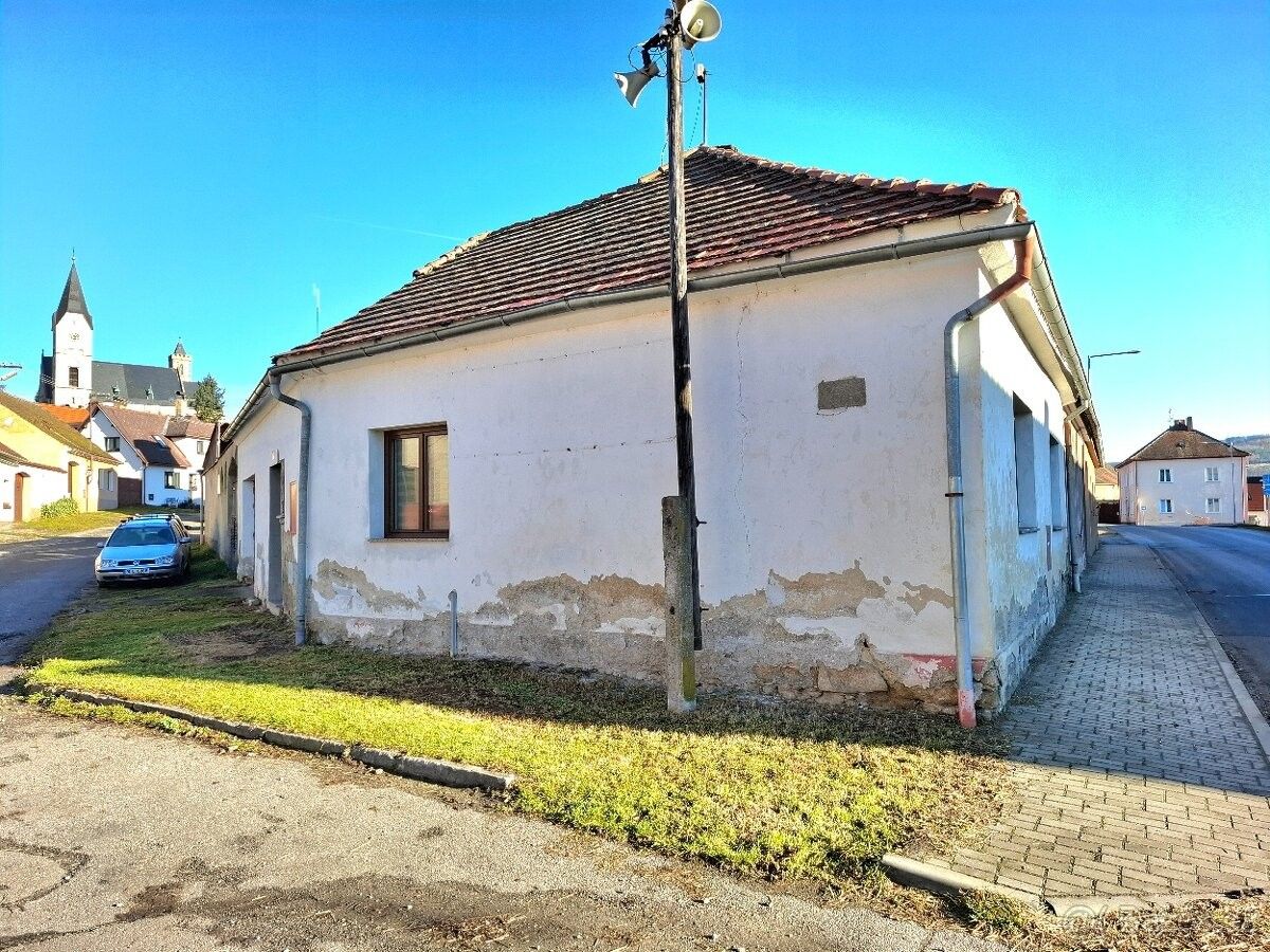 Prodej rodinný dům - Bavorov, 387 73