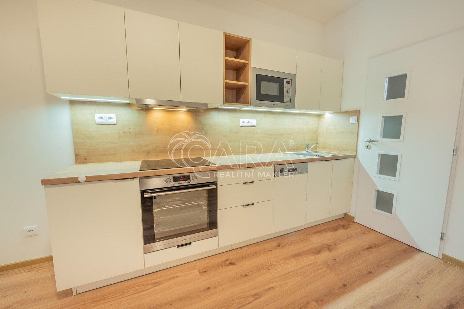 1+kk, Buštěhrad, okres Kladno, Středočeský kraj, 28 m² - 2