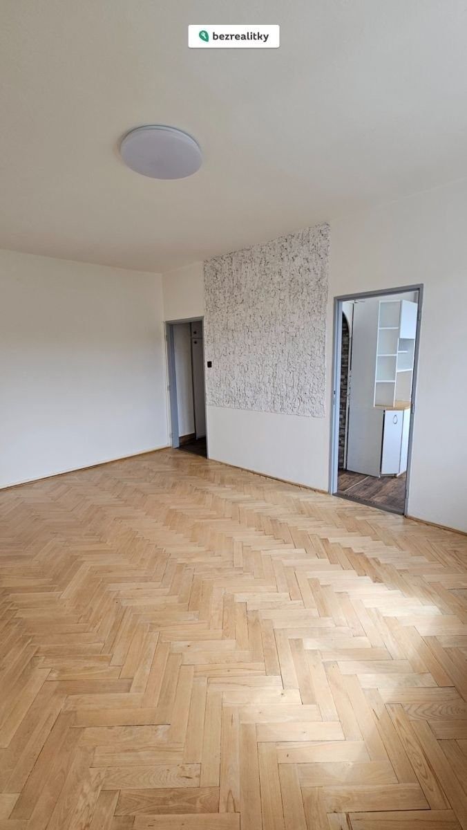 2+1, Sládkova, Úpice, 54 m²
