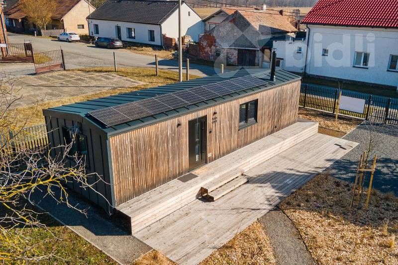 Garáže, Mělník, 40 m²