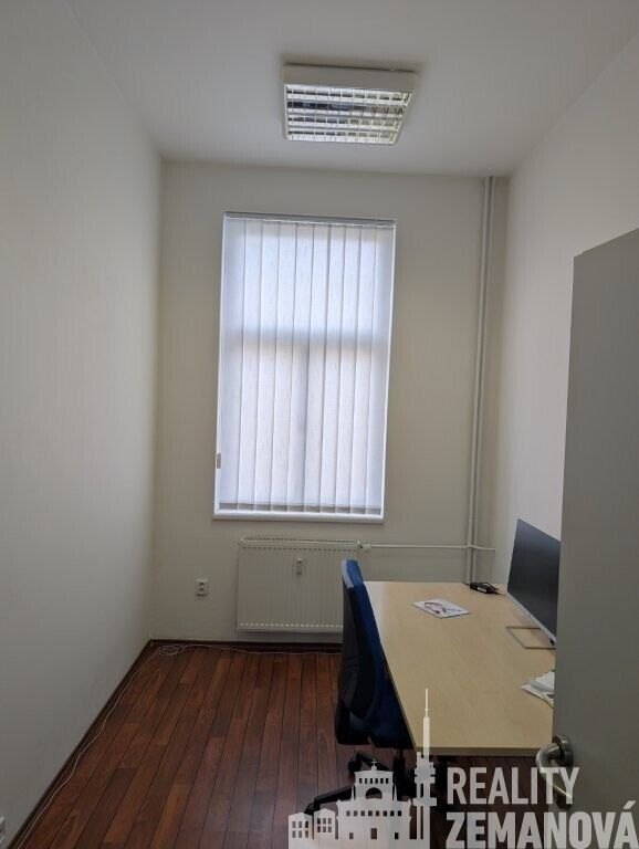 Pronájem kancelář - Lublaňská, Praha, 103 m² - 5