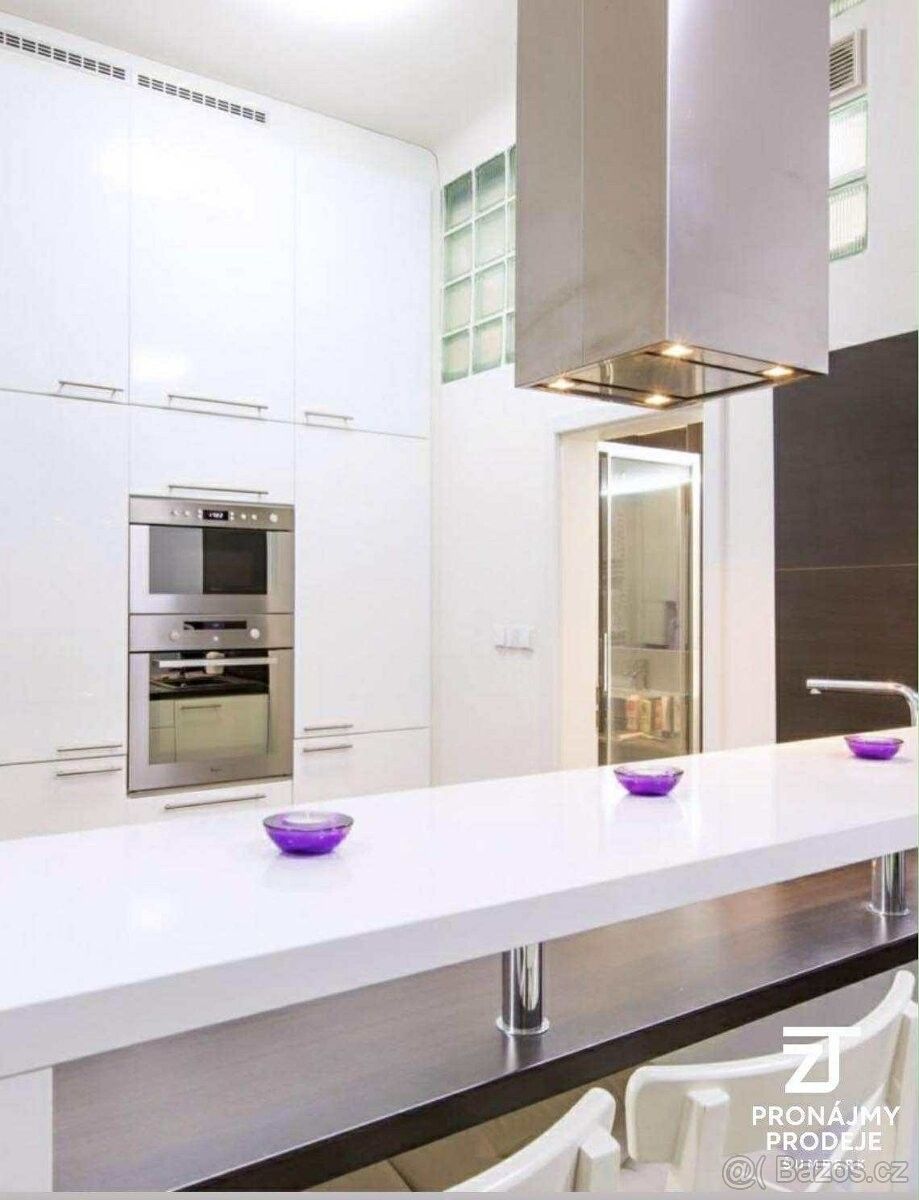 Prodej byt - Bukovany, 779 00