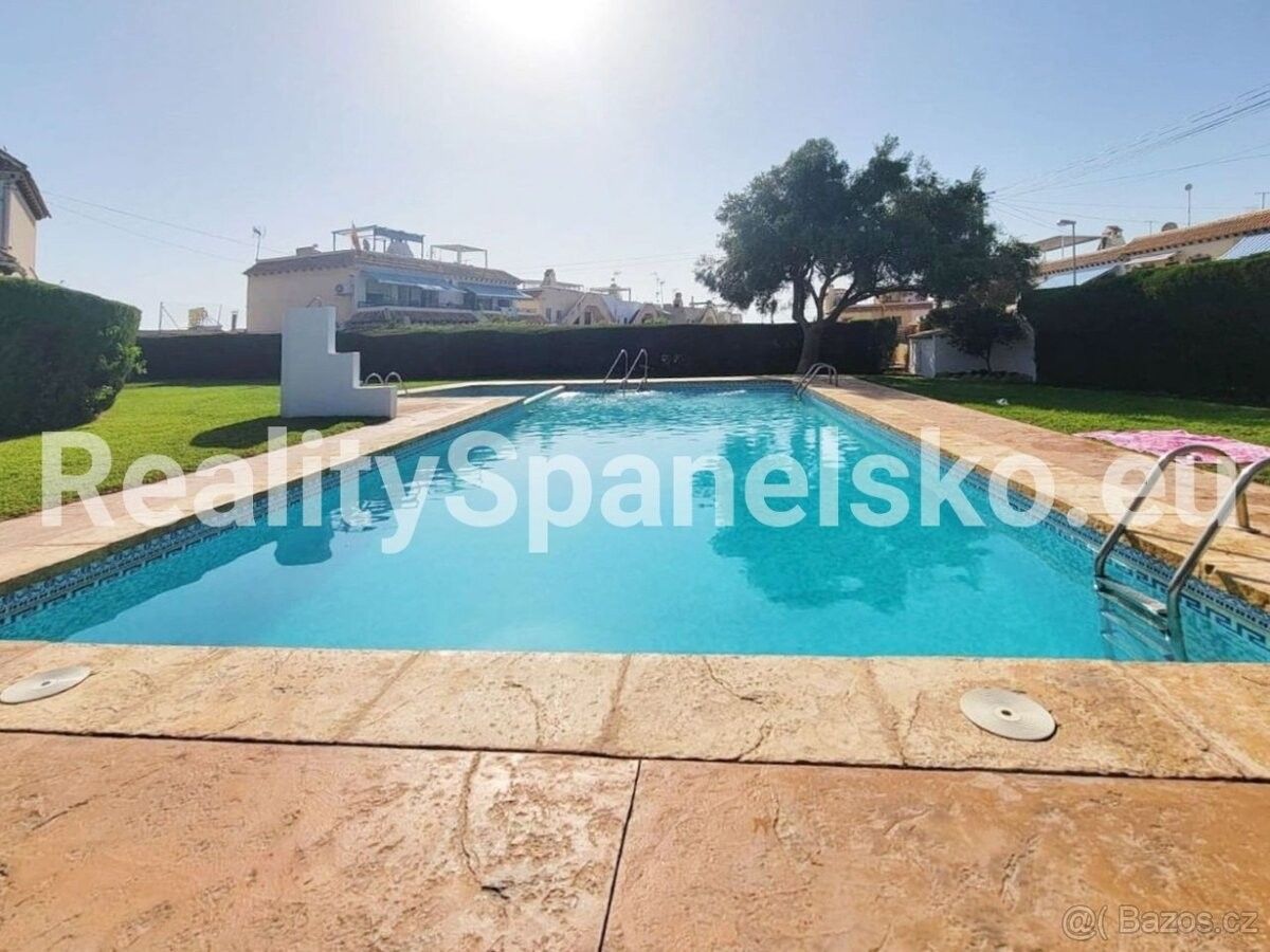 Byty, 987 66, Zahraničí