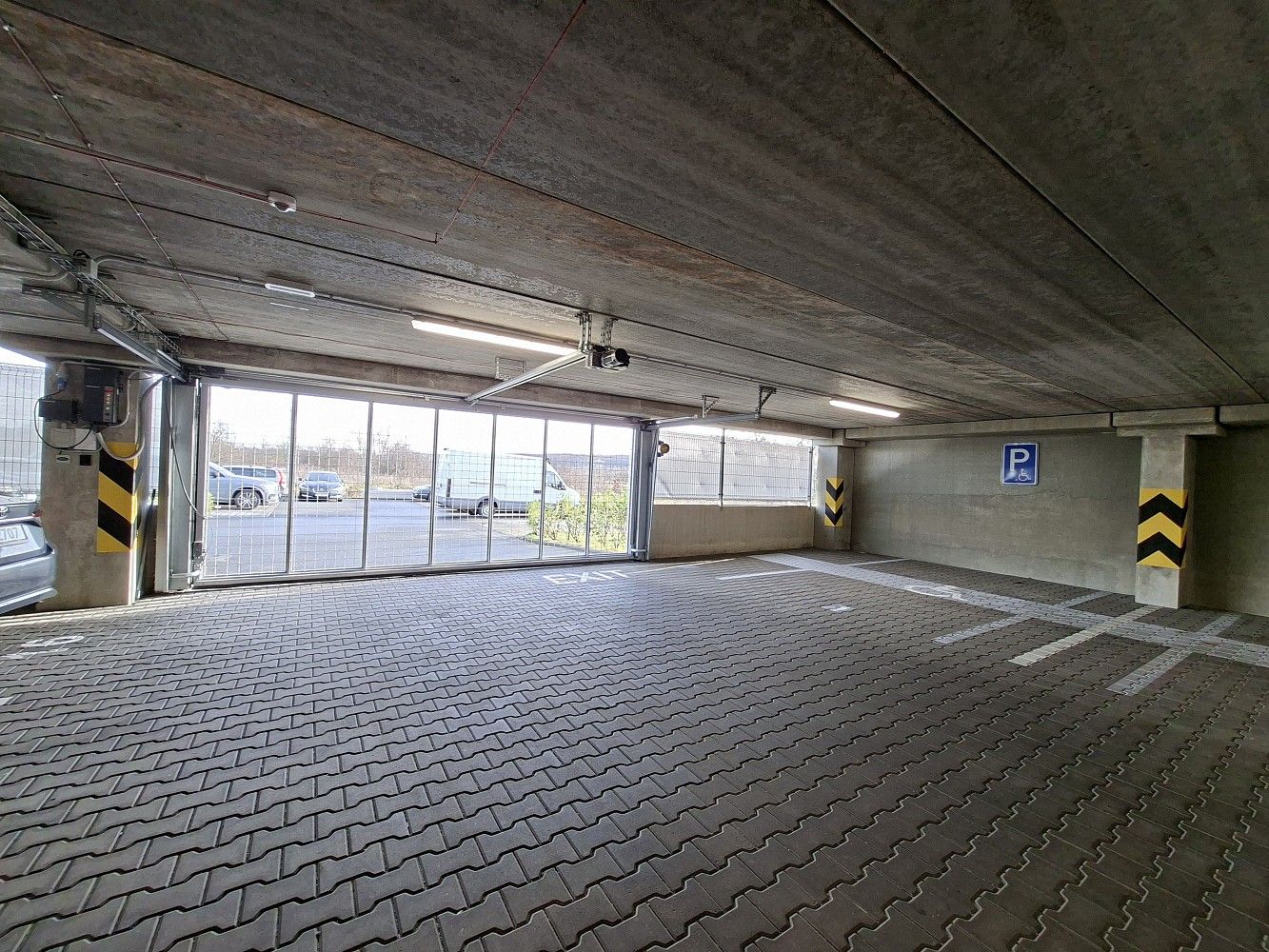 Nemovitost · 12 m² · Praha - Černý Most, okres Praha 14, Hlavní město Praha - 3