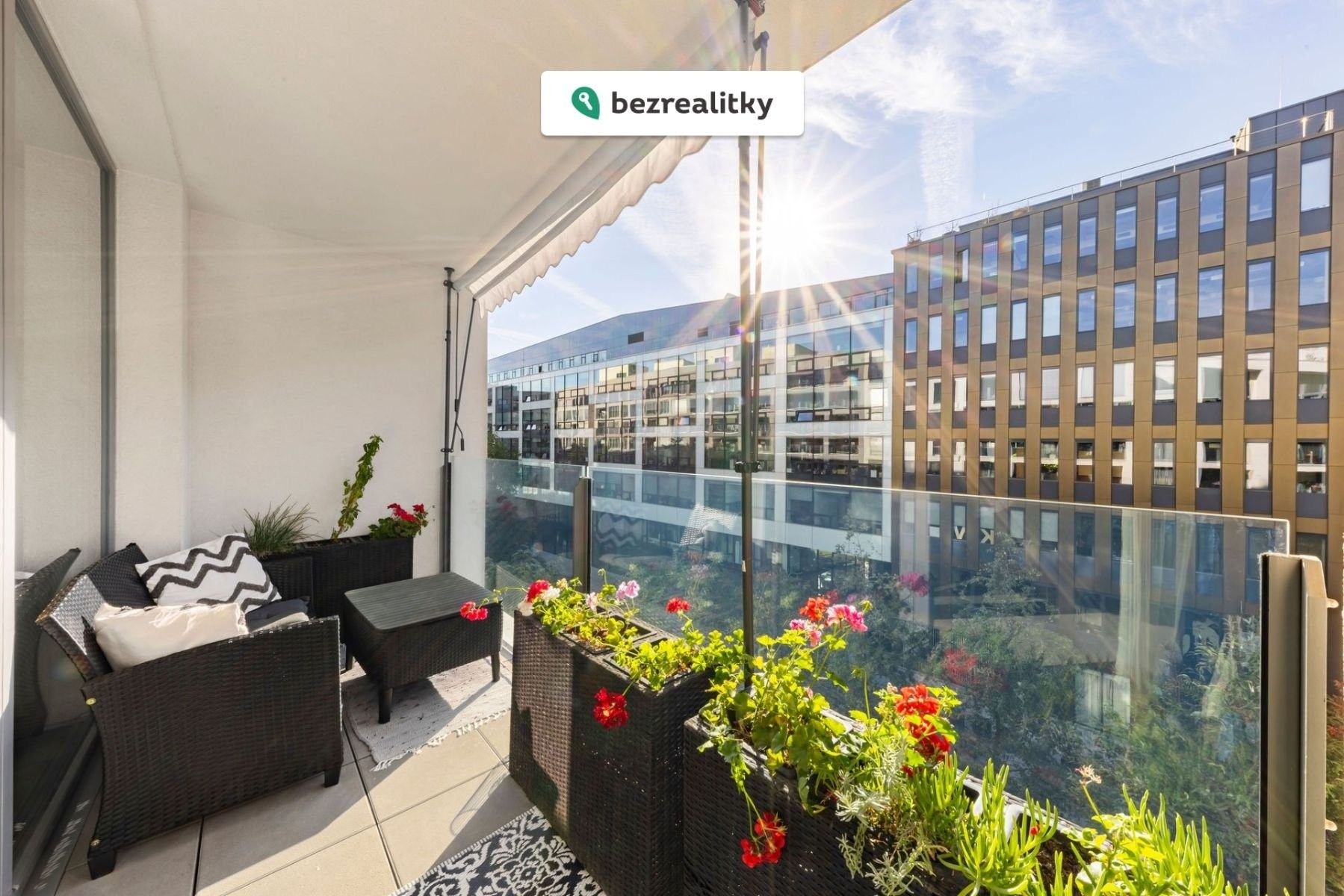 Byt 3+kk · 83 m² · U Mlýnského kanálu 696, Praha Karlín - 3