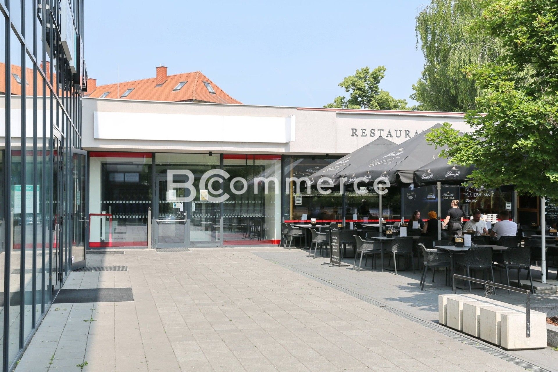 Pronájem obchodní prostory - náměstí 28. dubna, Brno, 118 m²