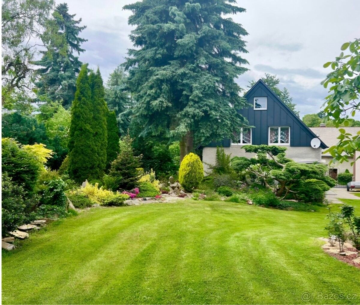 Rodinné domy, Chomutov, 430 03