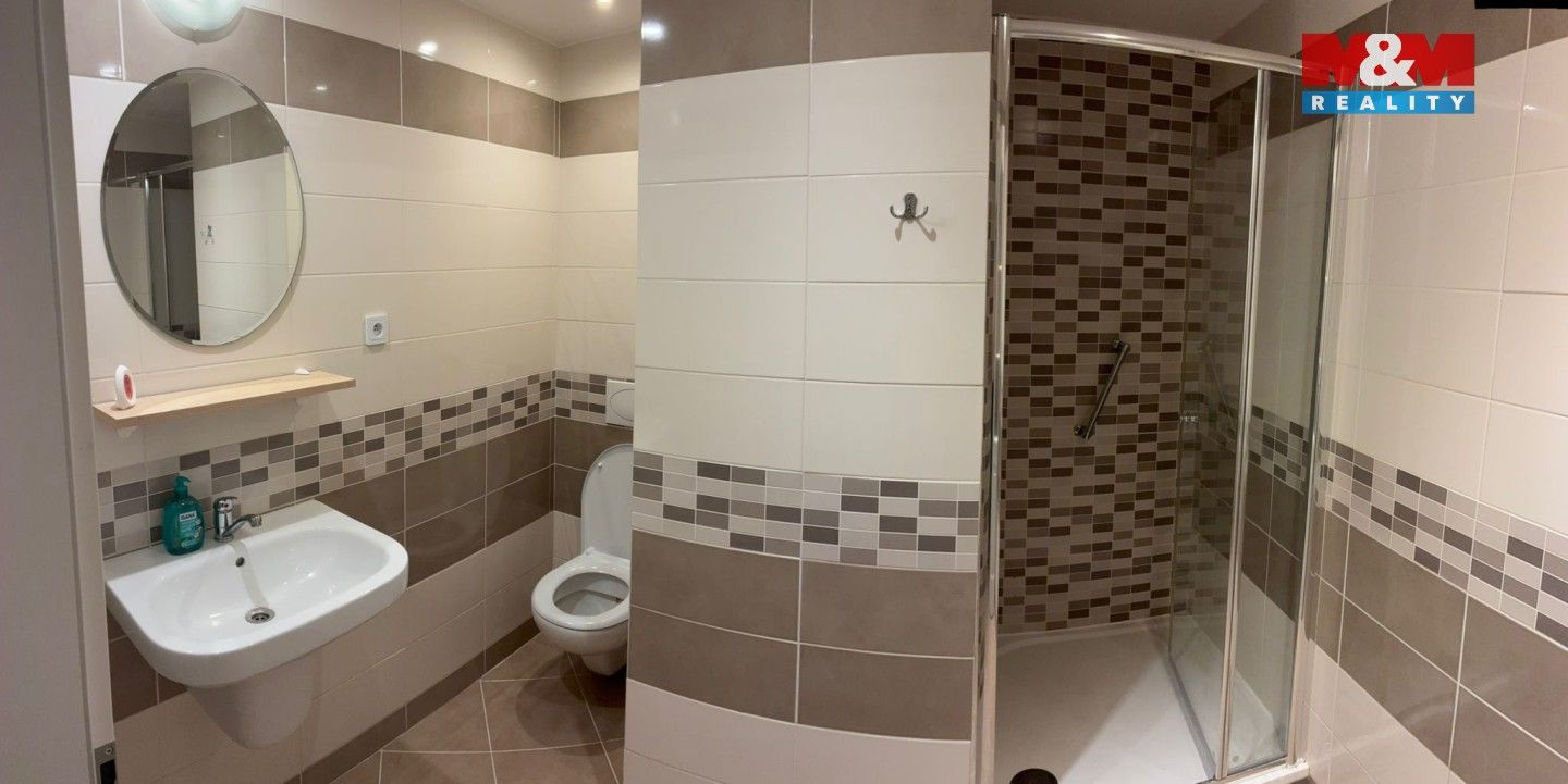 Pronájem byt 1+1 - Krátká, Lovosice, 43 m²