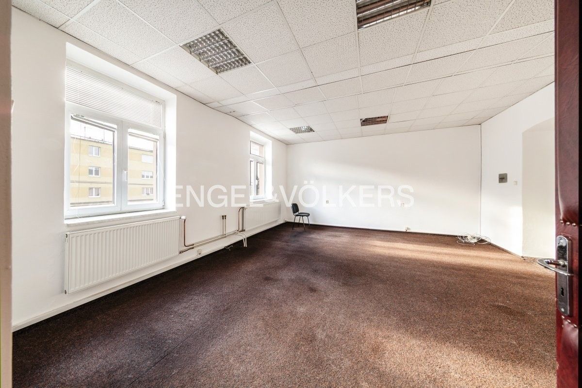 Pronájem kancelář - Lobezská 107, Plzeň Lobzy, 49 m² - 2