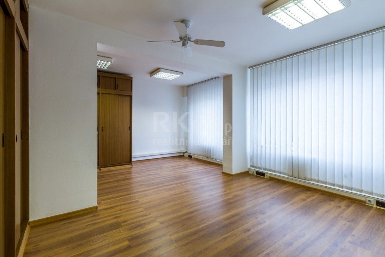 Kanceláře, Ječná, Praha, 40 m² - 1