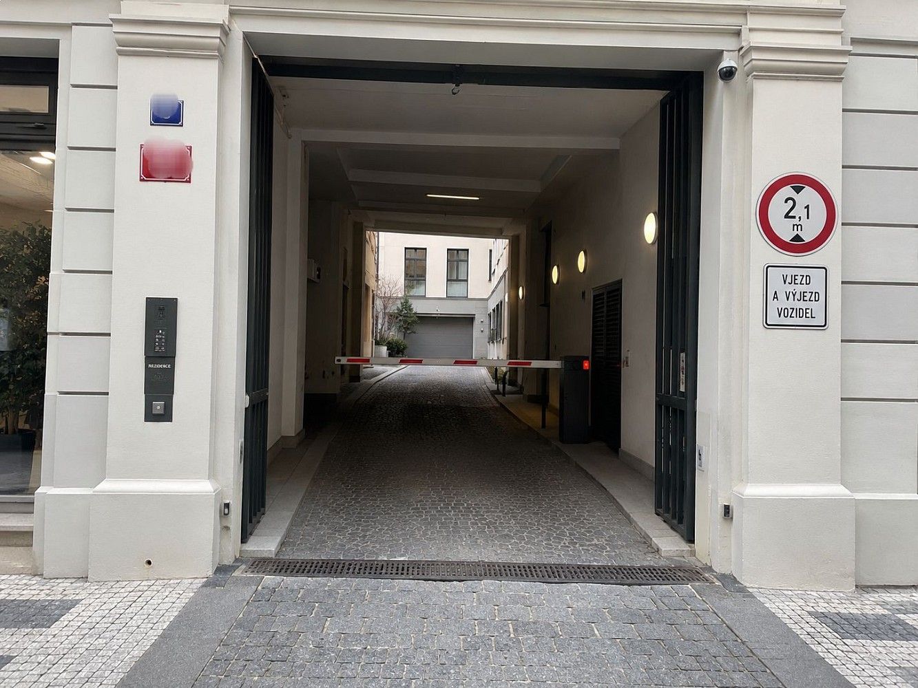 Nemovitost · 11 m² · Na bojišti, Praha 2 - Nové Město - 2