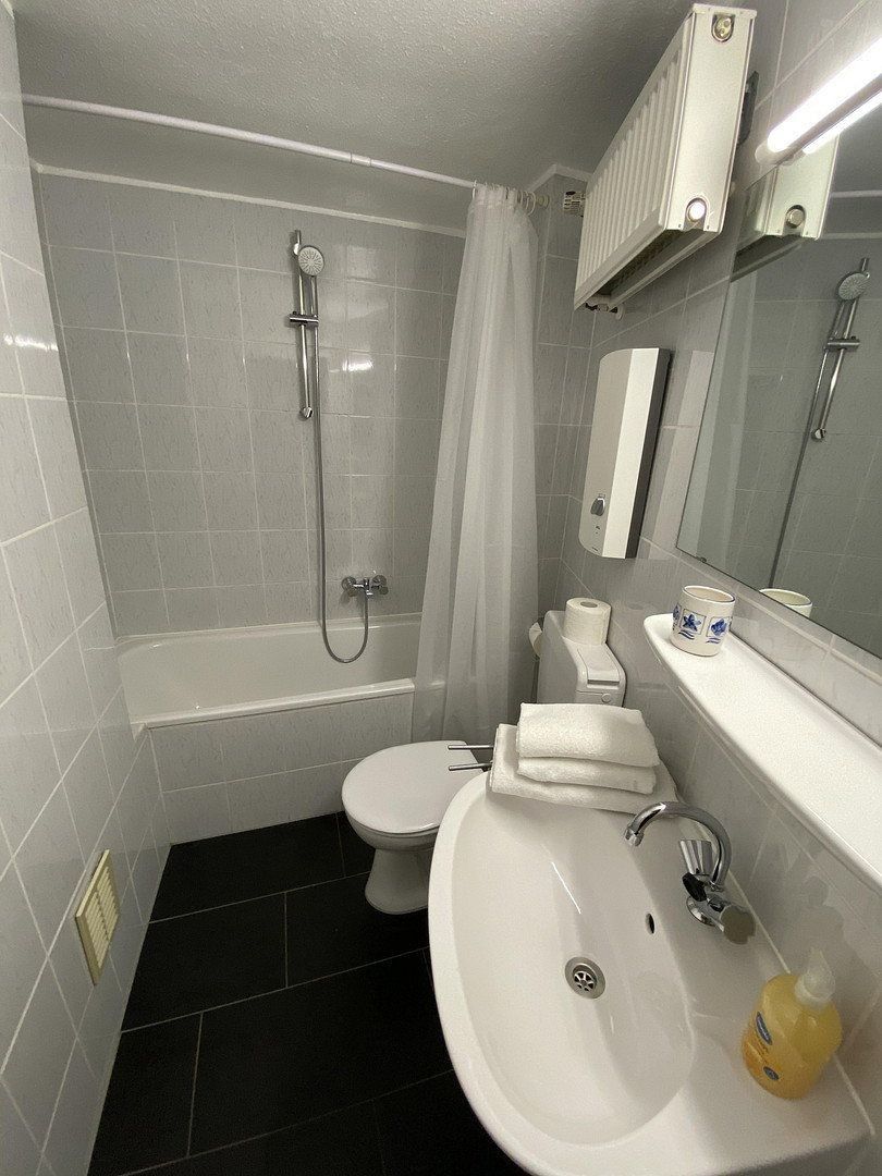 Pronájem byt 1+1 - Cantadorstr. 21 Düsseldorf Stadtmitte Nordrhein-Westfalen 40211, 27 m² - 5