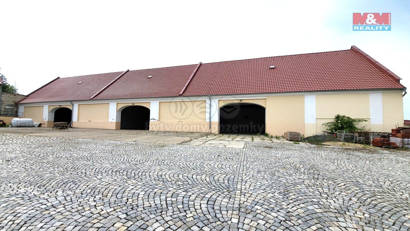 Sklady, Milčeves, Žatec, 236 m²
