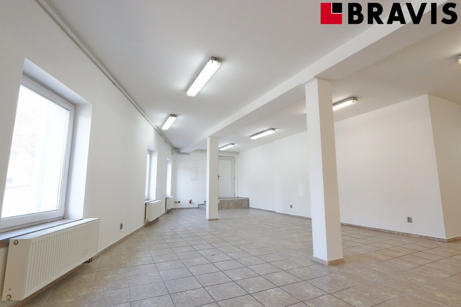 Pronájem obchodní prostory - Líšeň, Brno, 134 m²
