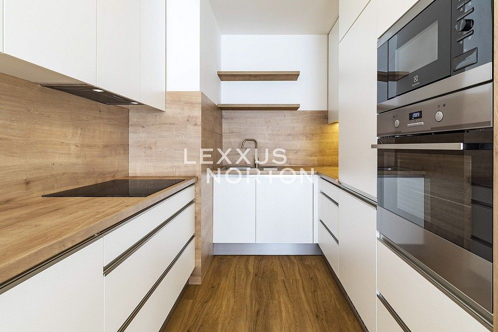 Pronájem byt 2+kk - Praha - Karlín, okres Praha 8, Hlavní město Praha, 60 m² - 2