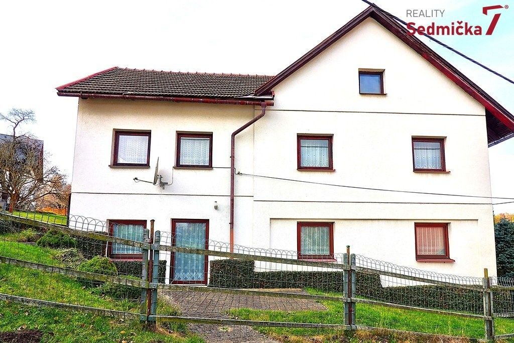 Prodej rodinný dům - Věcov, 318 m² - 5