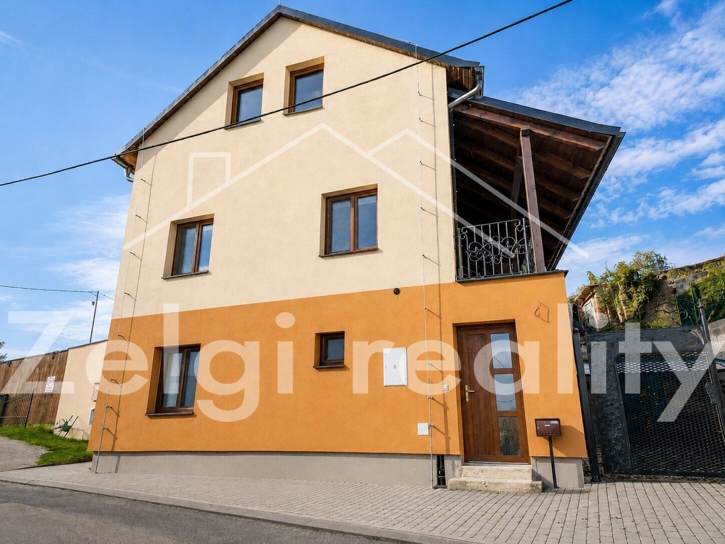 Rodinné domy, Bulhary, 340 m² - 2