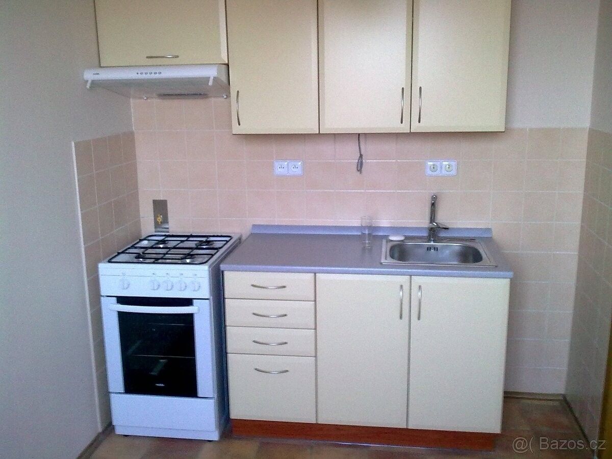 Byty, Hodonín, 695 01