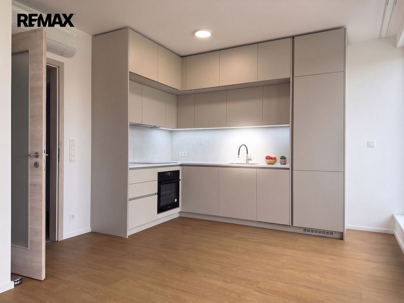 Byt 2+kk · 77 m² · Praha - Libeň, okres Praha 9, Hlavní město Praha - 4