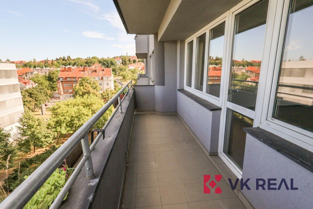 2+1, Evropská, Praha, 75 m² - 1