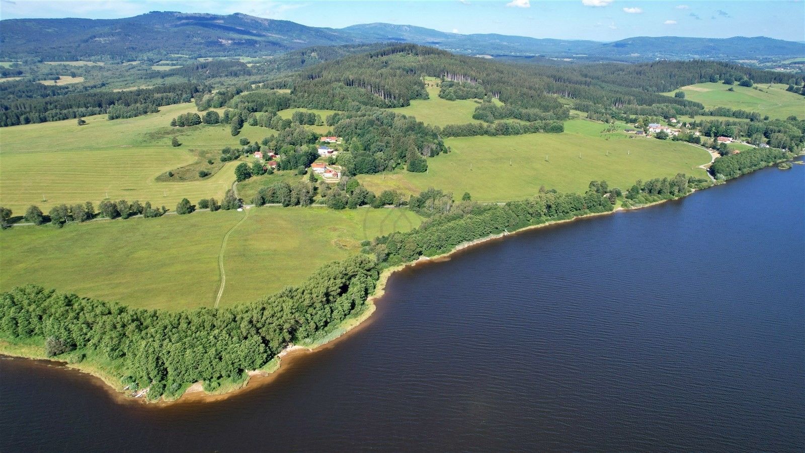 Prodej pozemek pro bydlení - Horní Planá