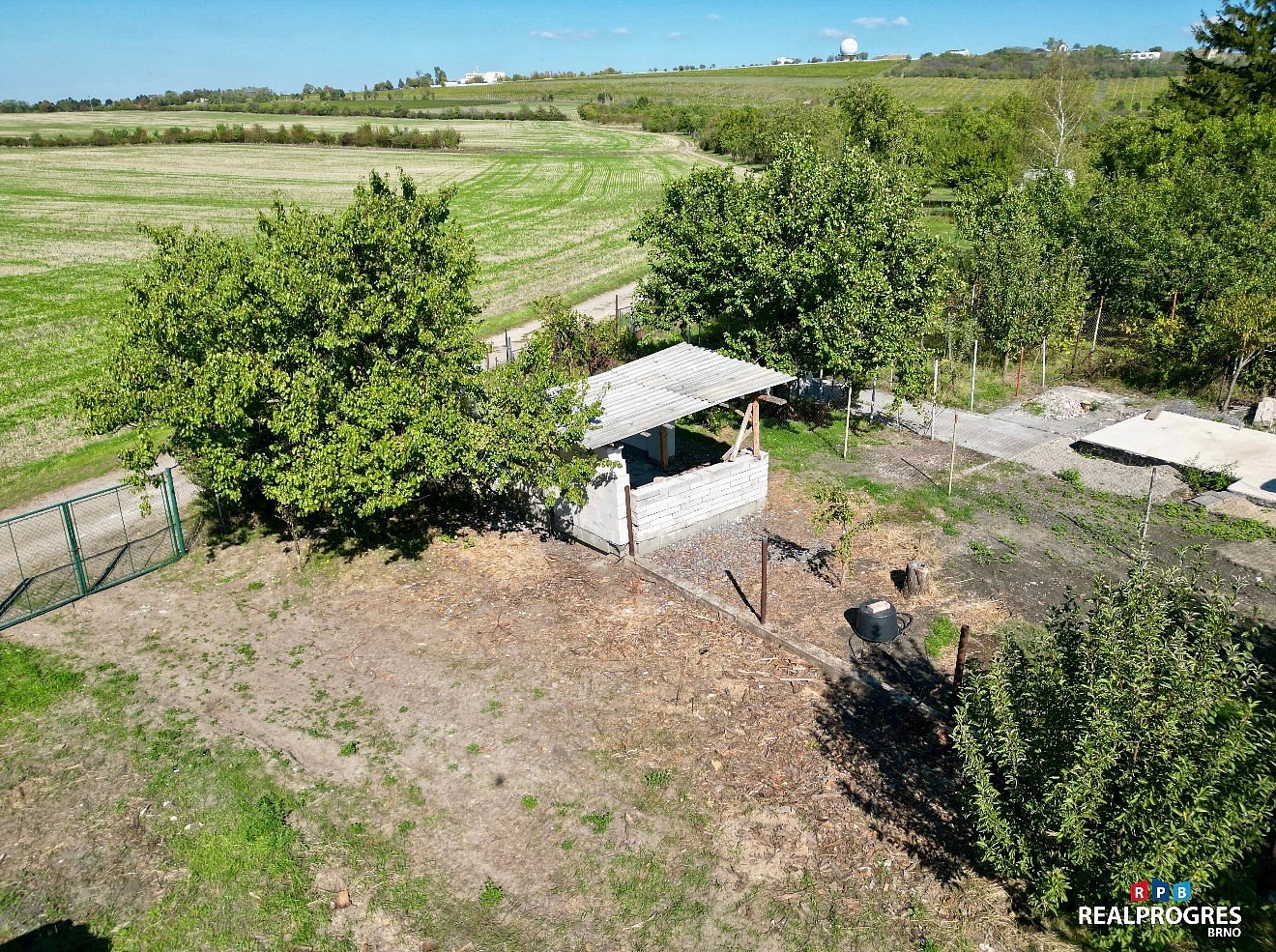 Pozemky pro bydlení, Újezd u Brna, okres Brno-venkov - 2