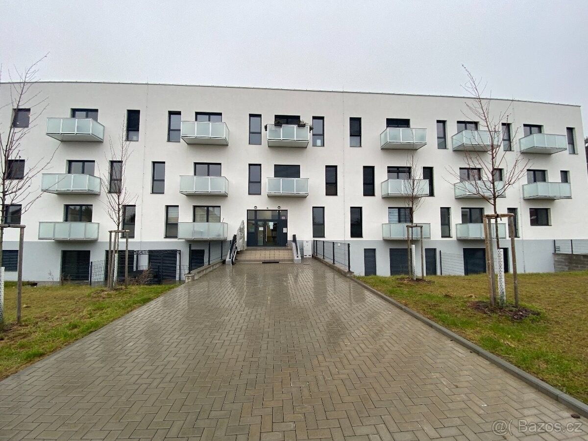 Byty, Hodonín, 695 01 - 1