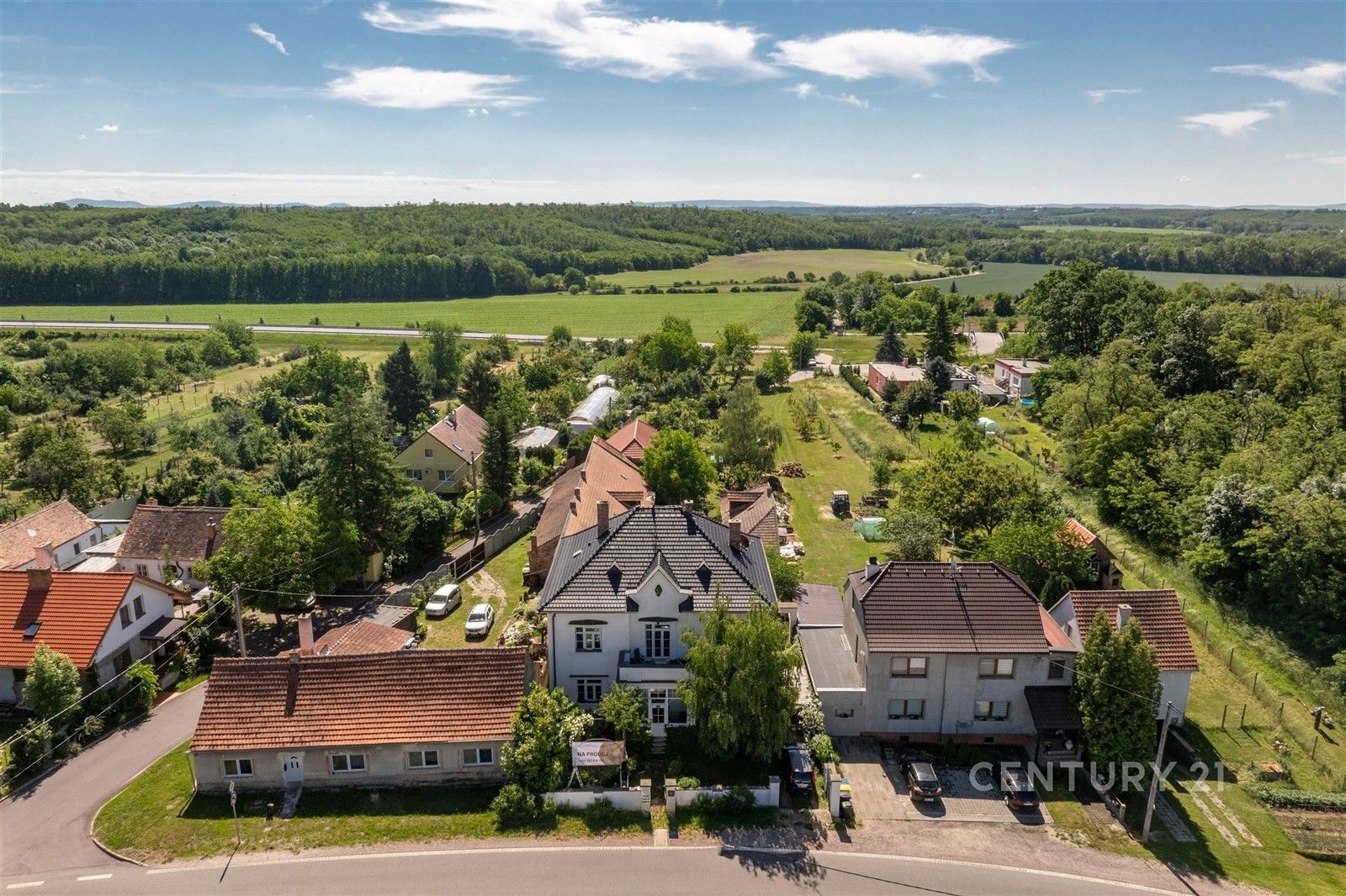 Zemědělské usedlosti, Lechovice, 633 m² - 1