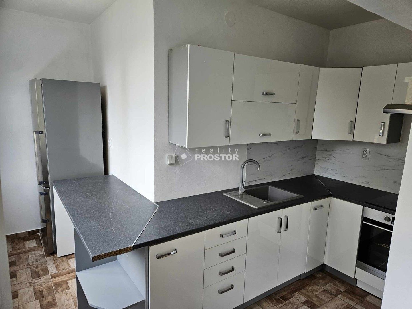 Pronájem byt 3+1 - Tolstého, Ústí nad Labem, 66 m²