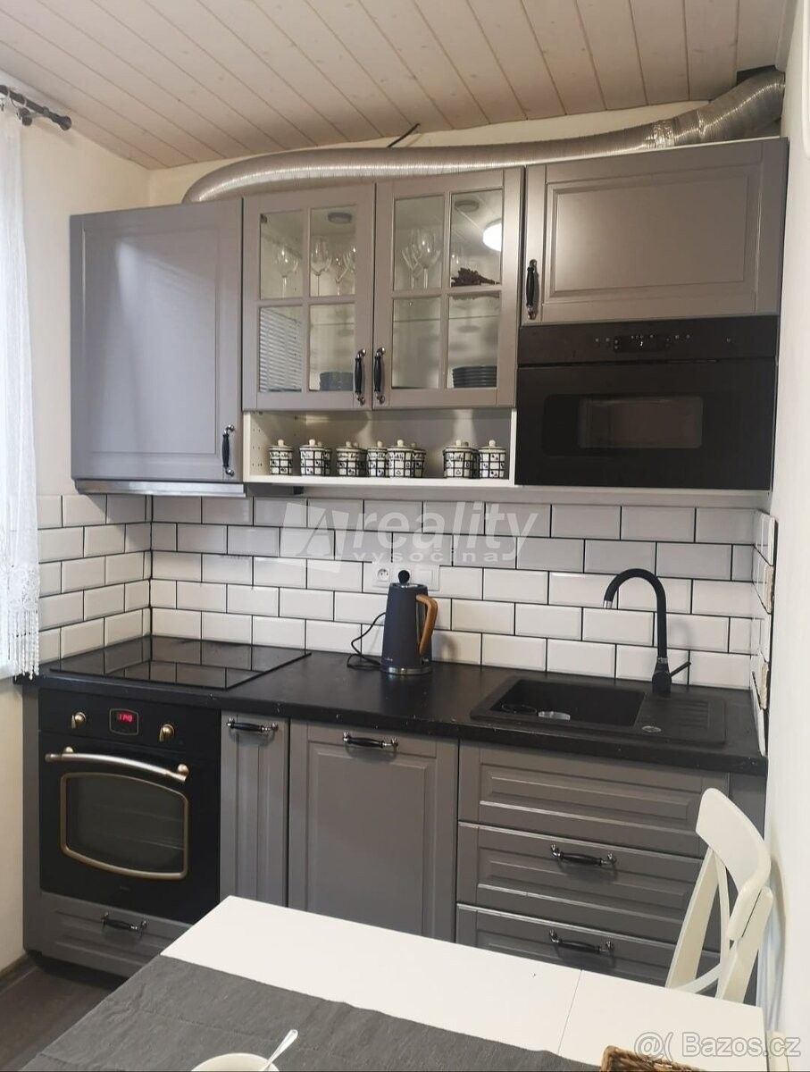 Byty, Jihlava, 586 01