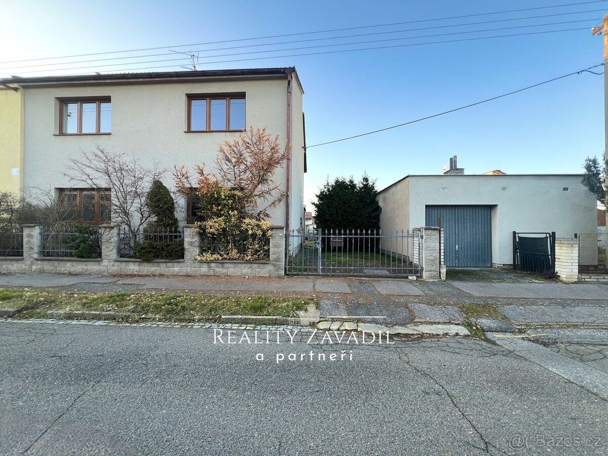 Rodinné domy, Pardubice, 530 03