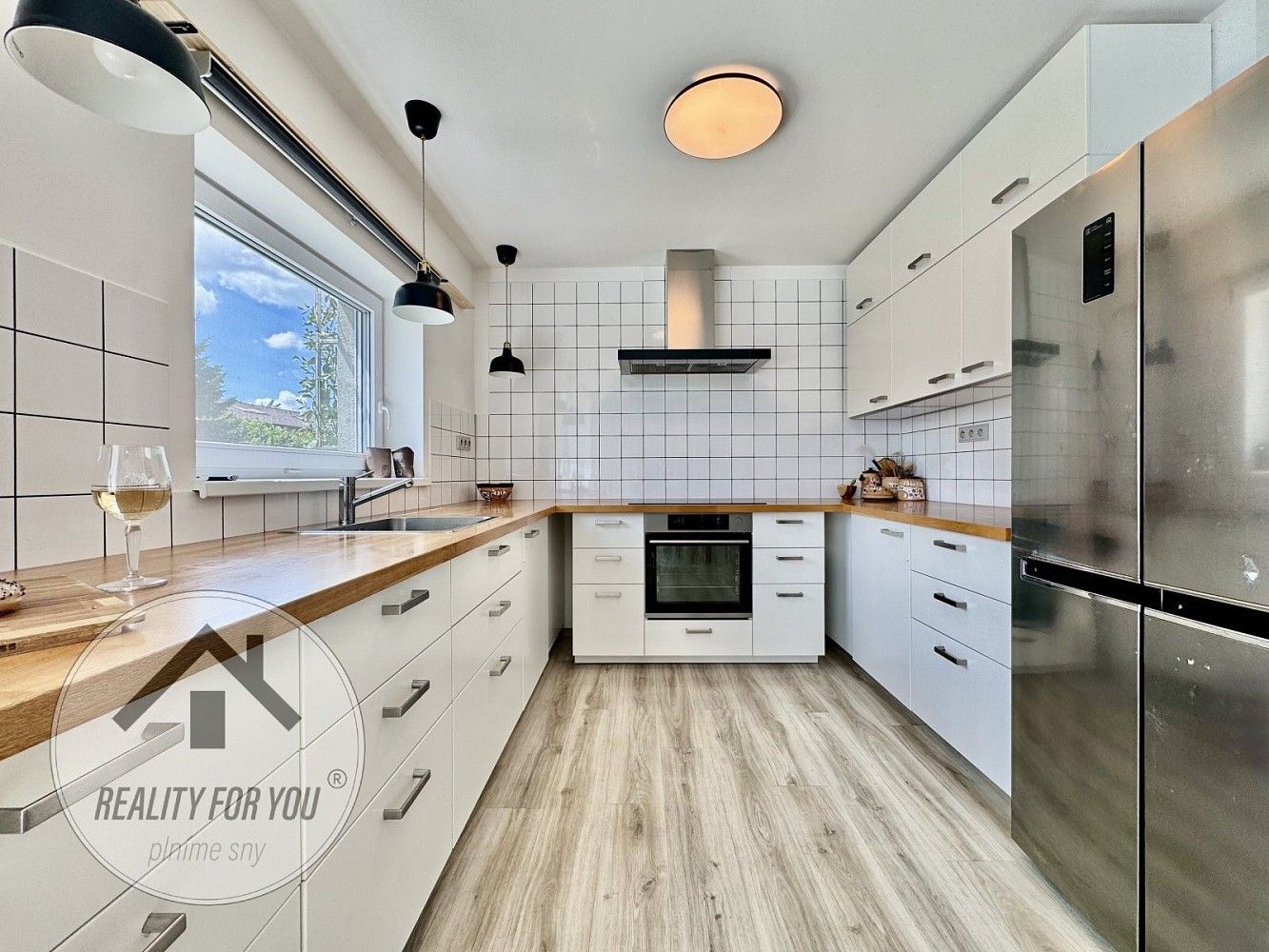 Rodinný dům · 240 m² · Bělá pod Bezdězem, okres Mladá Boleslav, Středočeský kraj - 3