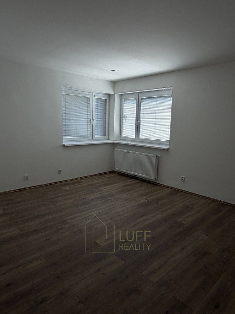 Byt 3+1 · 63 m² · Velimská, Praha 9 - Újezd nad Lesy - 4