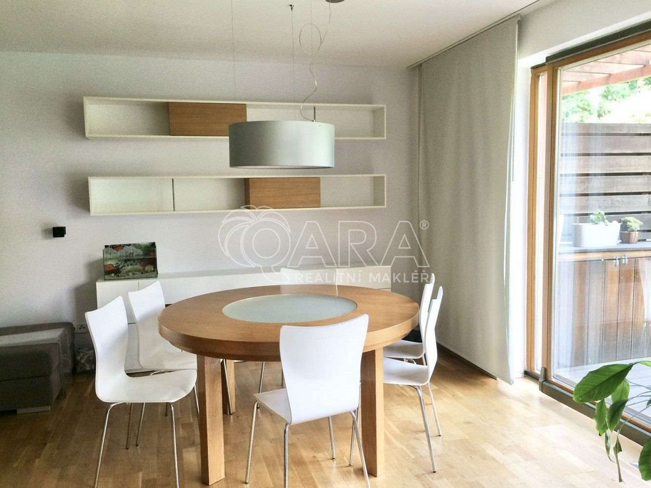 Byt 3+kk · 86 m² · K Podjezdu, Říčany - Radošovice, okres Praha-východ - 3