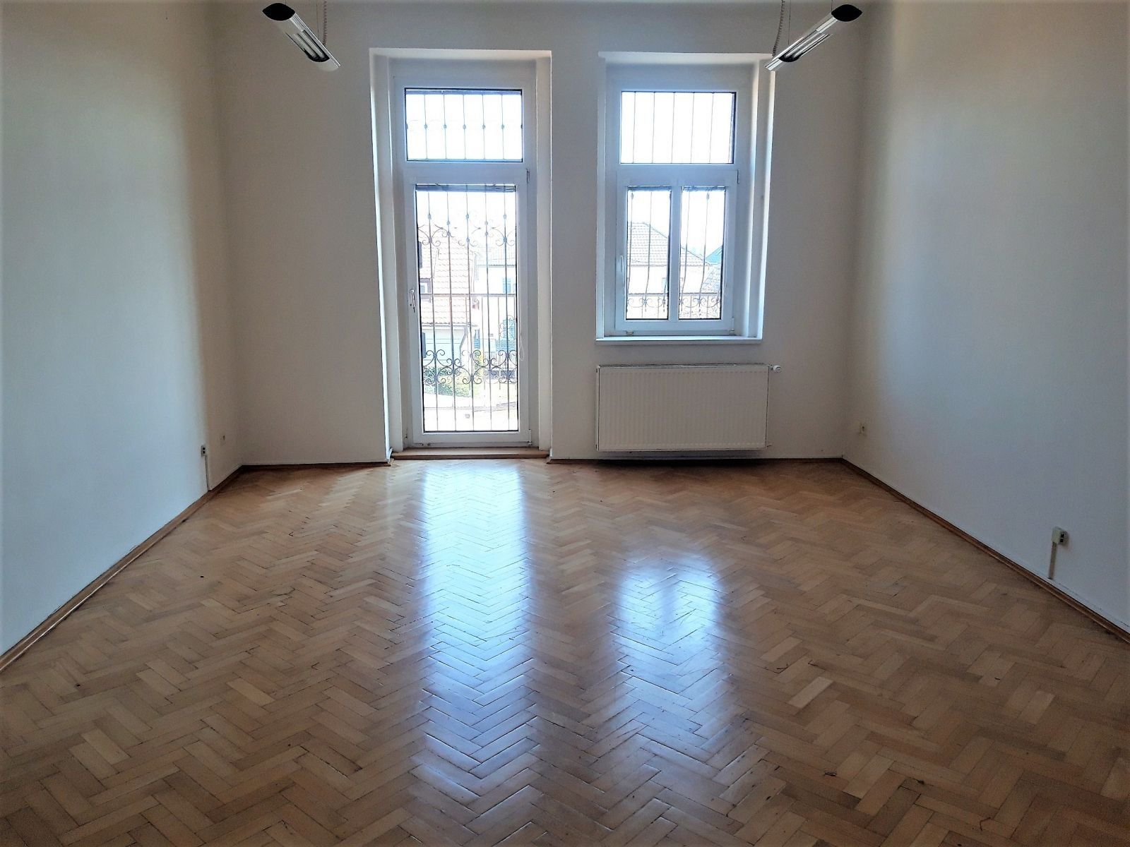 Pronájem kancelář - Štěrboholská, Praha, 137 m²