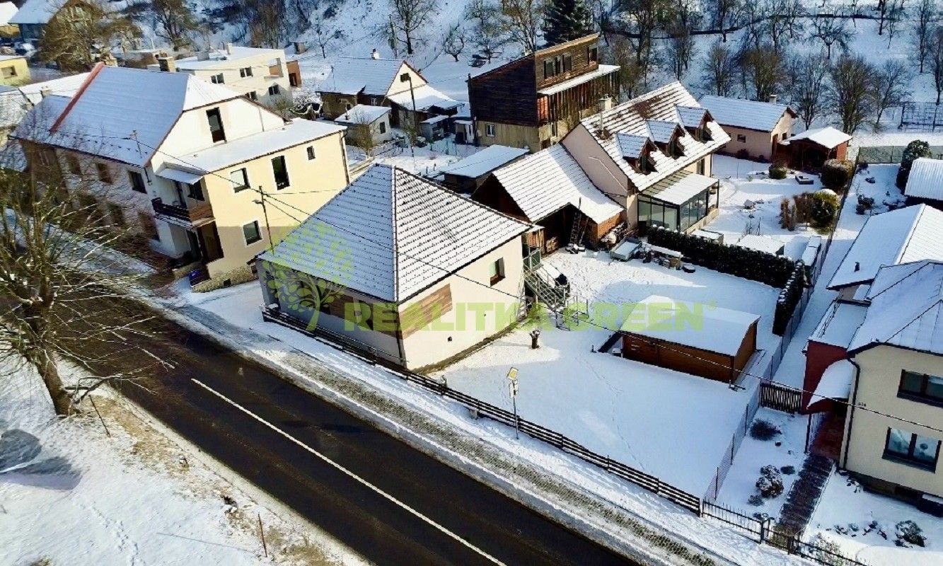 Rodinné domy, Hlavní, Hvozdná, 183 m²