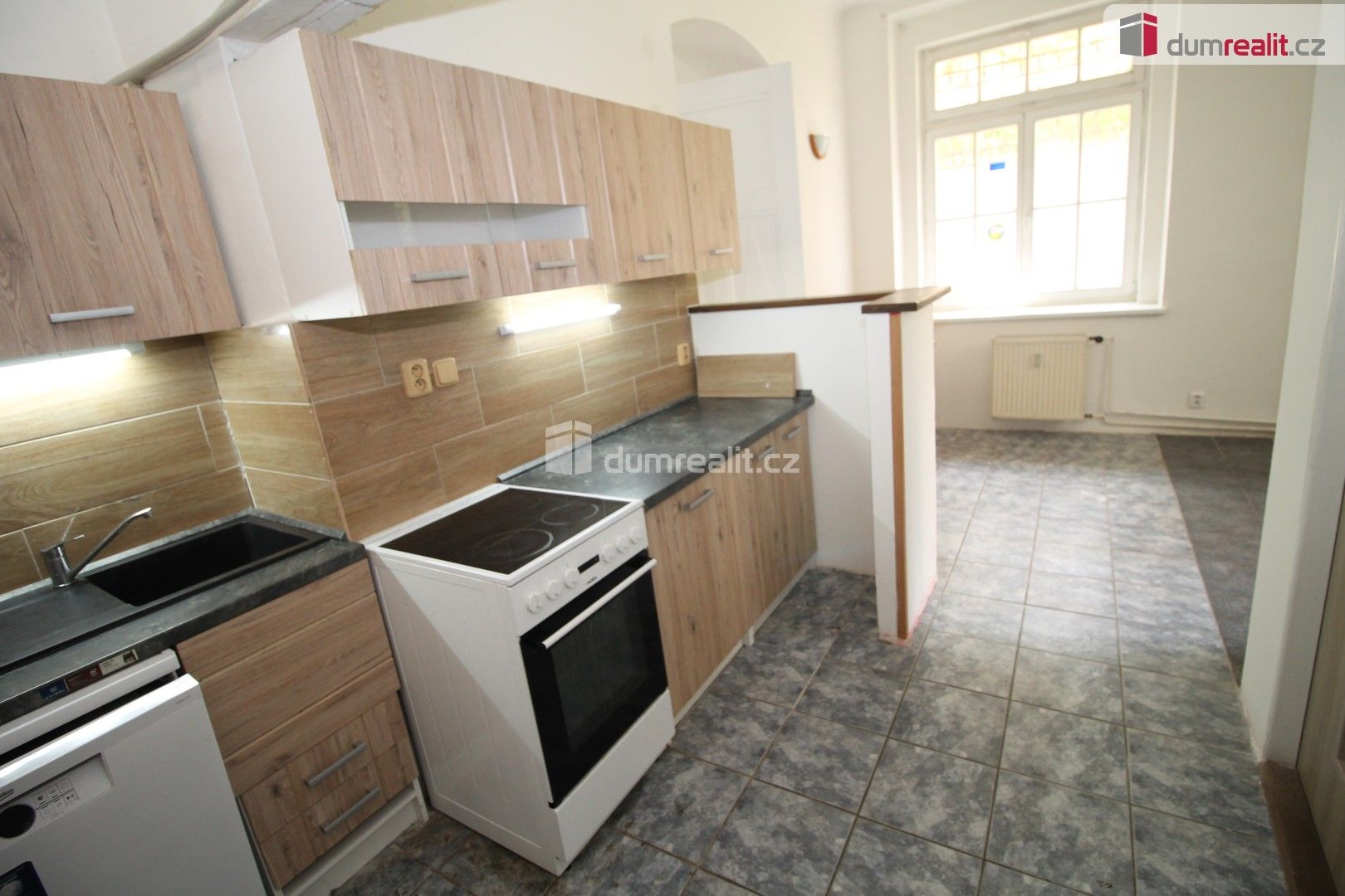 Byt 2+1 · 67 m² · Hlavní třída, Mariánské Lázně - 3