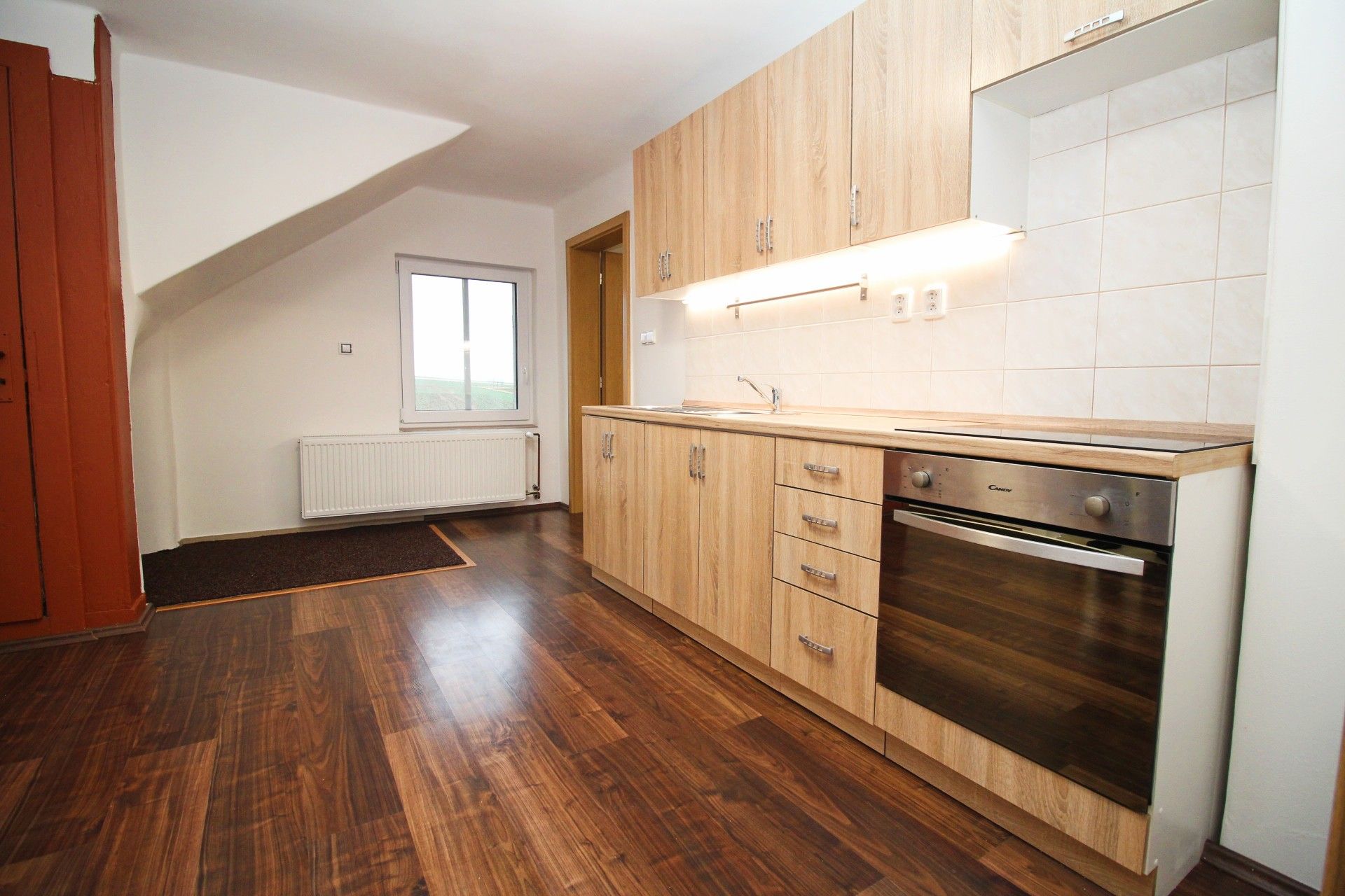 Rodinné domy, Všetaty 114 okres Rakovník, 85 m²