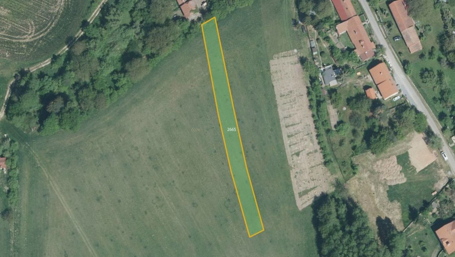 Prodej zemědělský pozemek - Roštín