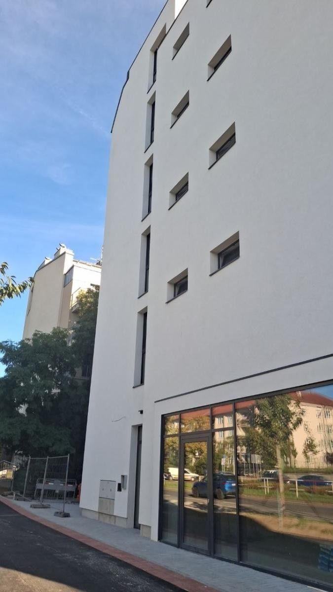 2+kk, V olšinách, Praha, 40 m² - 1