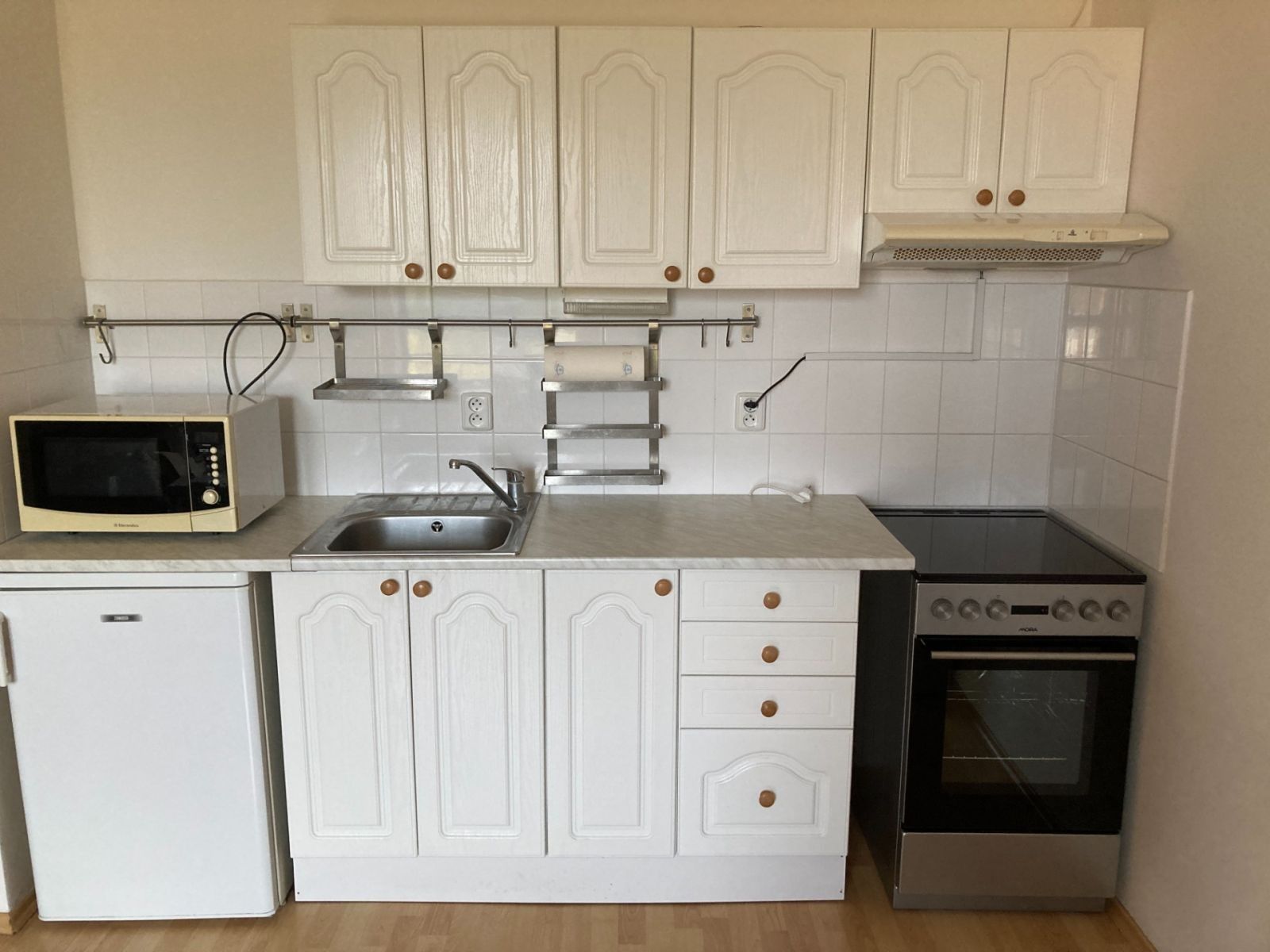 Pronájem byt 1+kk - Zimní, Hostivice - Hostivice, Středočeský kraj, 31 m² - 5