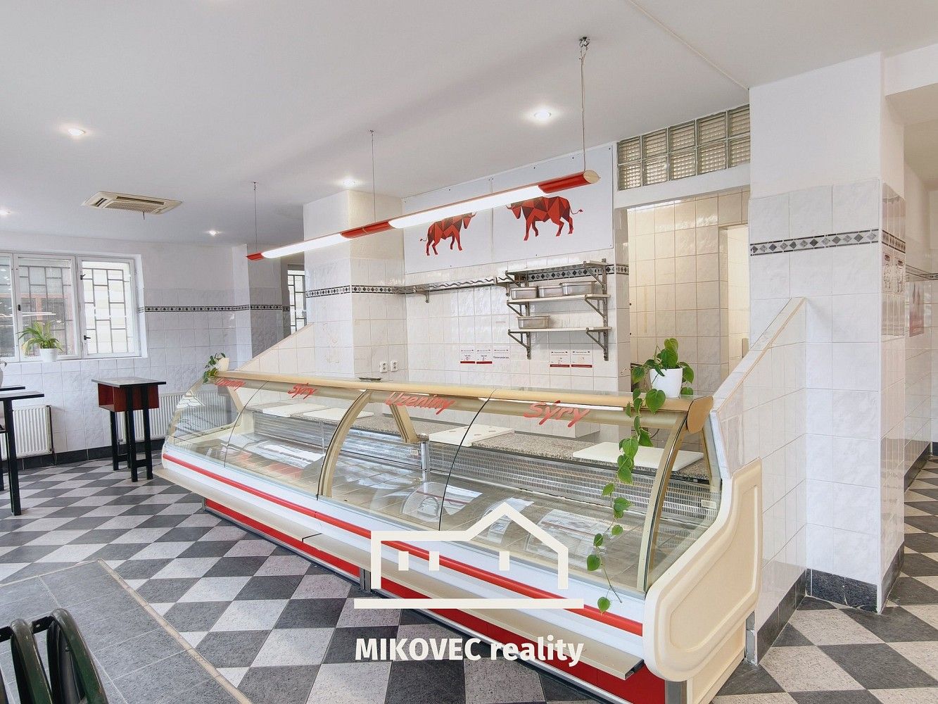 Pronájem obchodní prostory - Kladno, Středočeský kraj, 304 m² - 5