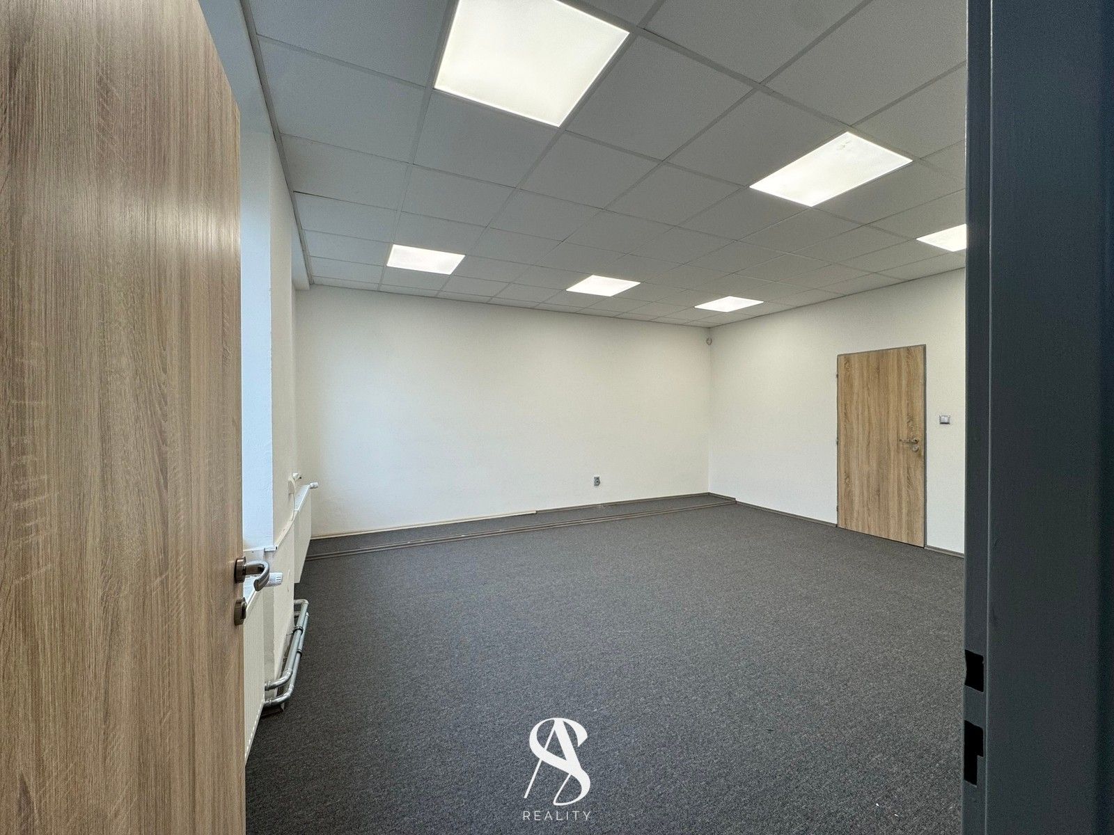 Pronájem kancelář - Pavelkova, Bystrovany, 37 m²