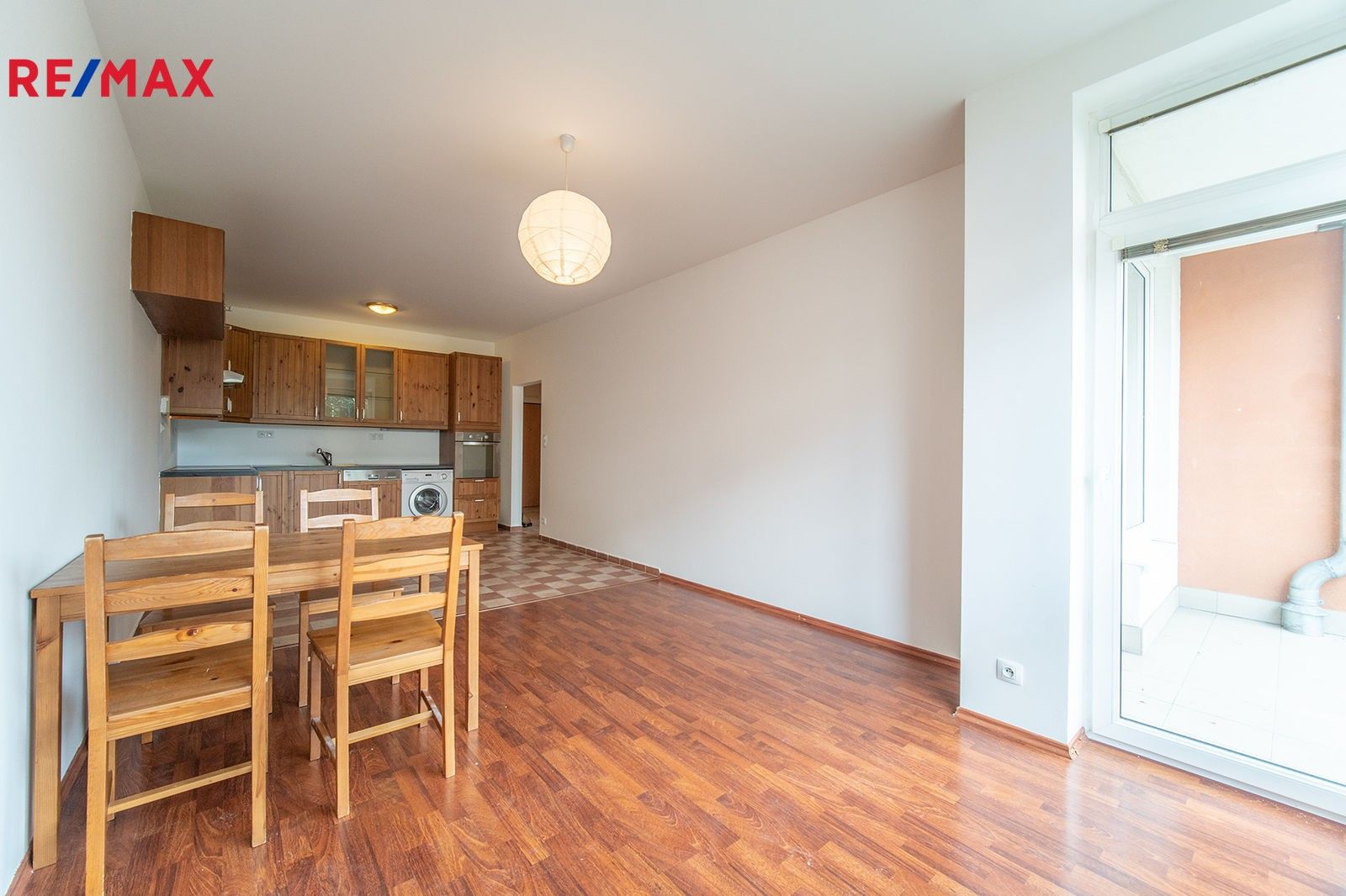 2+kk, Podkovářská, Praha, 51 m²