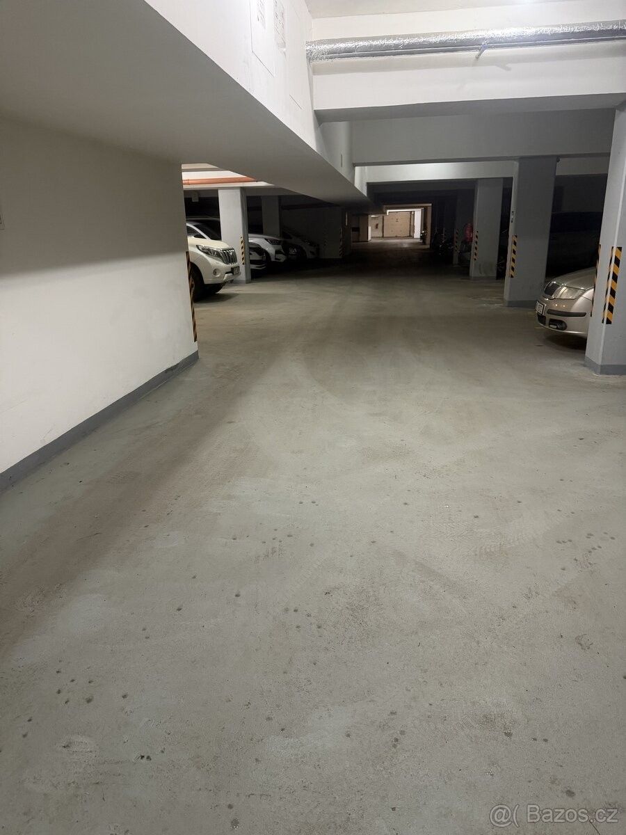 Pronájem garáž - Olomouc, 779 00