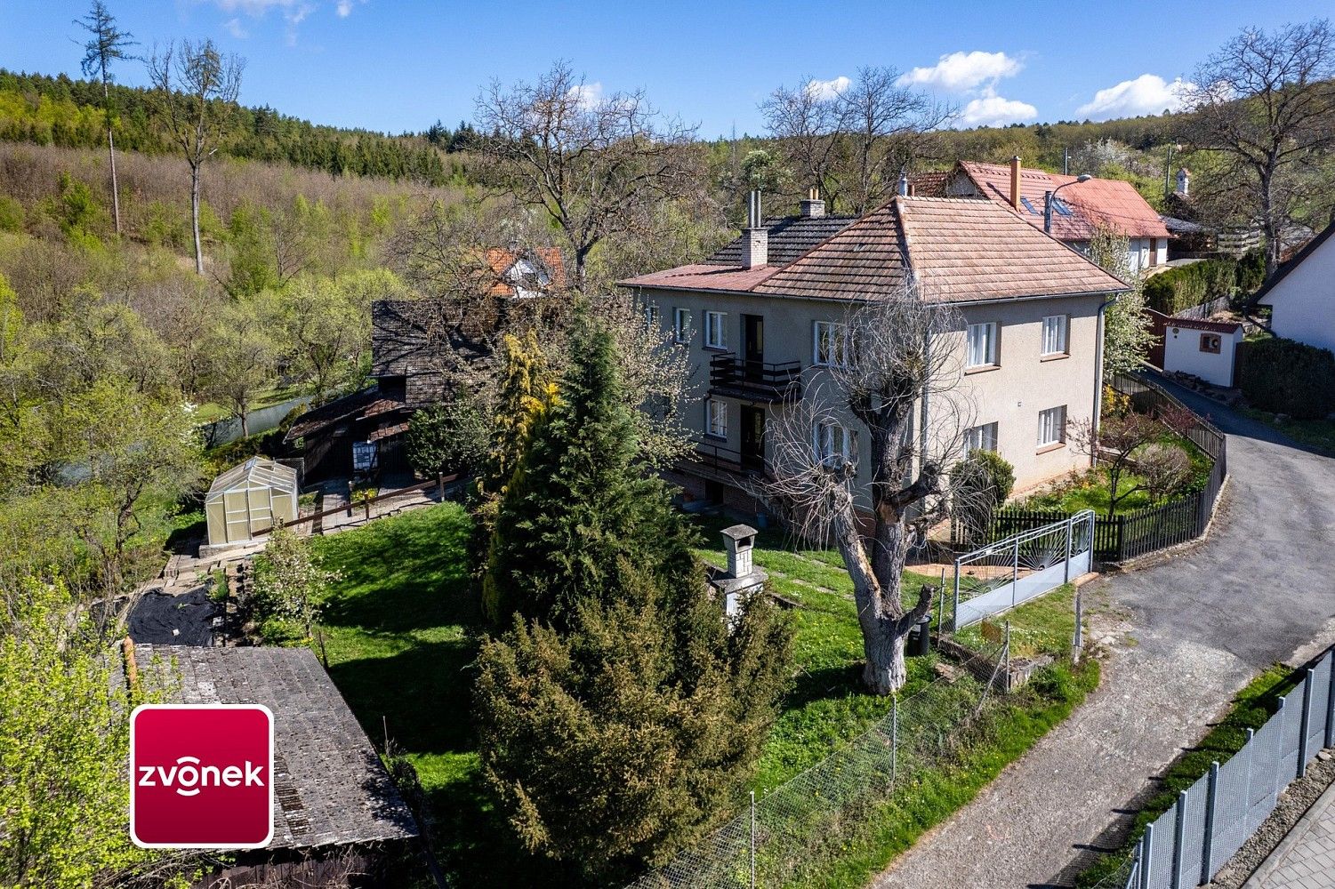 Rodinné domy, Zlín - Příluky, 180 m² - 1