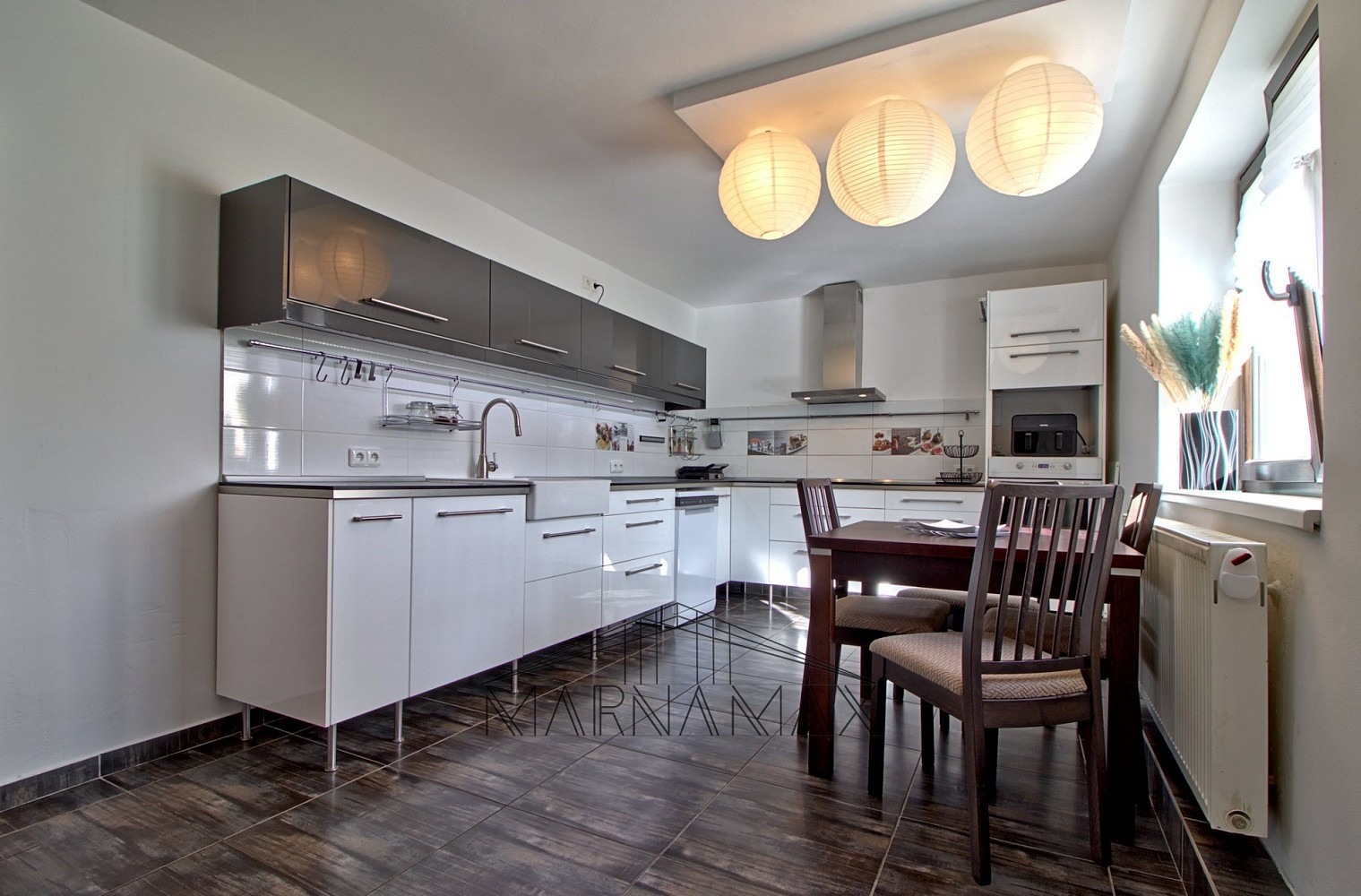 Rodinný dům · 200 m² · Pesvice, okres Chomutov - 3
